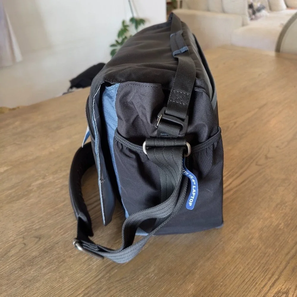 NEW 📸 Think Tank Photo CityWalker 30 Shoulder Camera Bag-Black/Blue-DSLR-Laptop